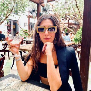 Meet your Posher, Bridget